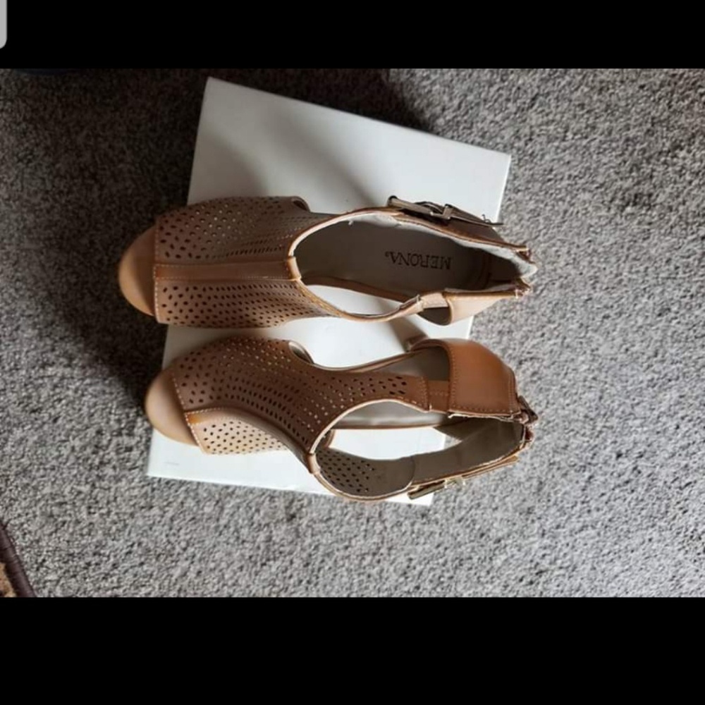 New High Heel Sandal